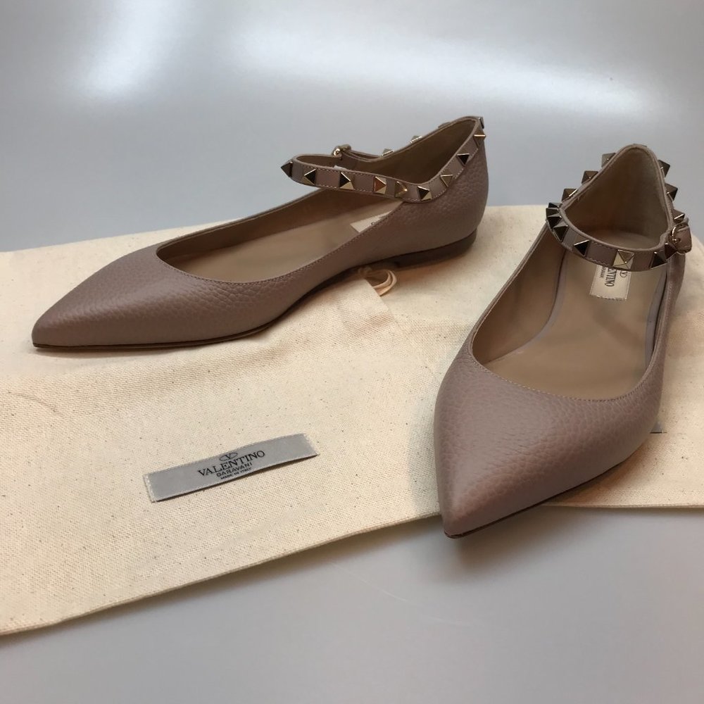 NIB Authentic Valentino Garavani Rockstud Ankle Strap Pebbled Leather Flat - Picture 5 of 7
